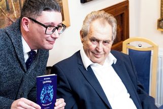 Zeman už nespolupracuje s Ovčáčkem a stěhuje se z „ložnice“ k Nejedlému - Seznam Zprávy